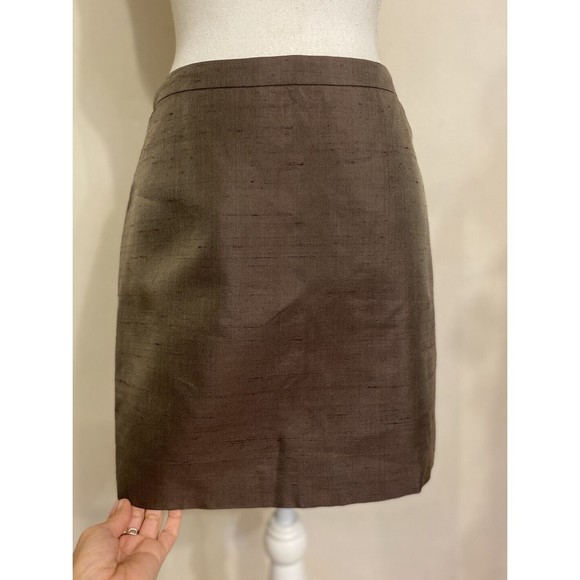 BCBG MaxAzria Chocolate Brown 100% Silk Taffeta Mini Skirt Size 4 Small 💕 - Picture 1 of 6